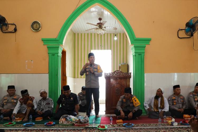 Jumat Curhat, Wakapolda Sumut Harap Dukungan Masyarakat Wujudkan Kamtibmas Kondusif dan Pilkada Damai