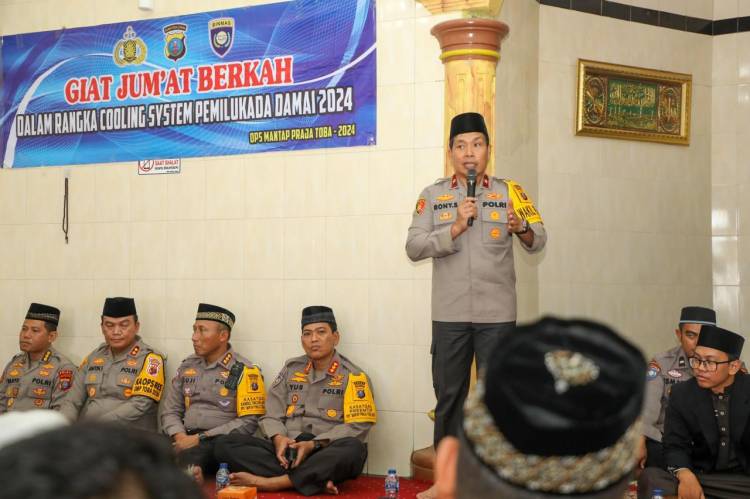 Polda Sumut Gelar Jumat Berkah dalam rangka Cooling System Pemilukada 2024