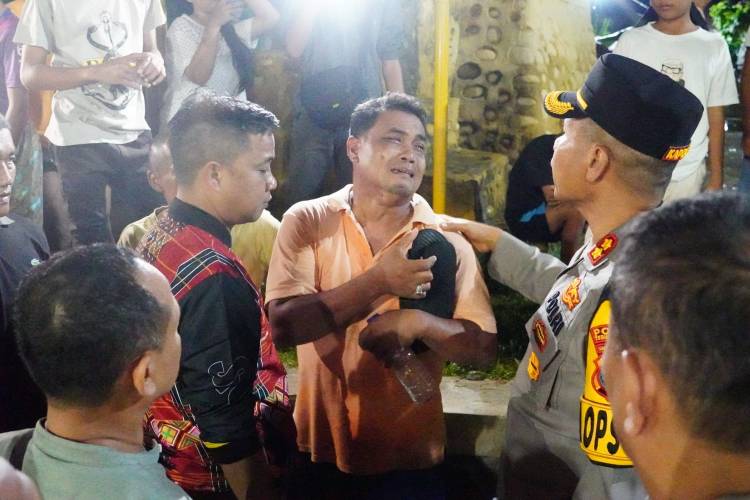 Mandi Sungai Saat Banjir, Seorang Remaja Hanyut