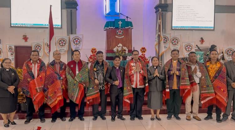 Hadiri Sinode ke-14 HKIP, Matheos Tan; Pemikiran Baru HKIP Tingkatkan Pembanguanan Sosial Masyarakat