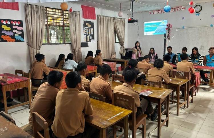 PLN UP3 Sibolga Gelar Sosialisasi Peduli Bahaya Listrik dan PLN Mobile