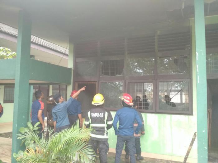 Ruangan di Laboratorium Fakultas Matematika dan Ilmu Pengetahuan  USU Terbakar