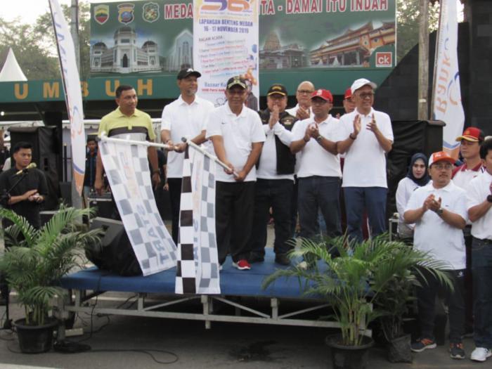 Plt. Wali Kota Turut Lepas Peserta Fun Bike dan Fun Walk HUT Bangka Sumut