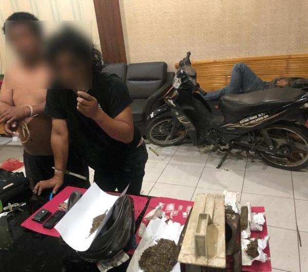 Abang Beradik Dipelor Polisi