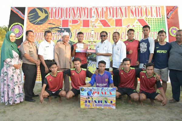 Wabup Sergai Tutup Turnamen Kampung Keling Cup II