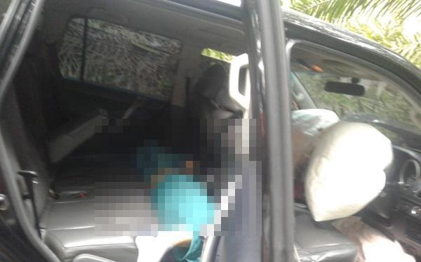 Diduga Korban Pembunuhan, Mayat Pria Ditemukan Warga Dalam Mobil Mewah