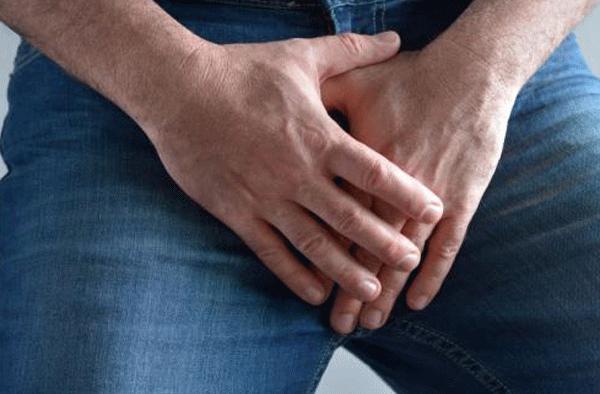Turis Asal Inggris, Nyaris Tewas Habis Berrenag di Danau Yang Indah