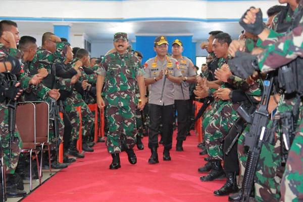Kapolri dan Panglima TNI Kunjungi Wamena