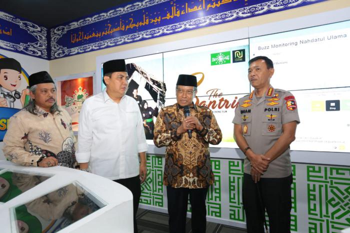 Kapolri Melaksanakan Silaturahmi dengan Ketua Umum PBNU dan Pengurus Pusat PBNU