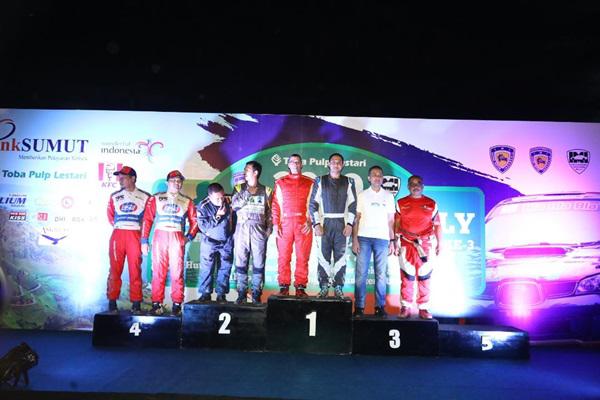 Nyaris Masuk Jurang, Ijeck Berhasil Raih Juara Tiga Umum Danau Toba Rally 2019