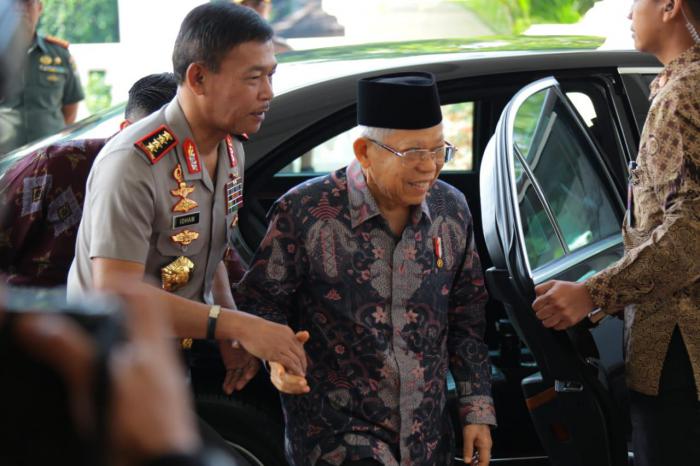 Kapolri Dampingi Wakil Presiden RI Memberikan, Keynote Speaker pada Seminar Sespimti Tahun 2019