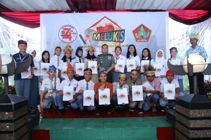 Pusjarah TNI Gelar Lomba Lukis SMA Tingkat Nasional