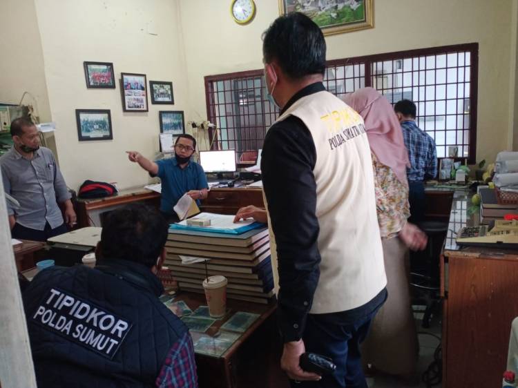 Korupsi Tipidkor Polda Sumut  Geledah Kantor PD Pasar Medan