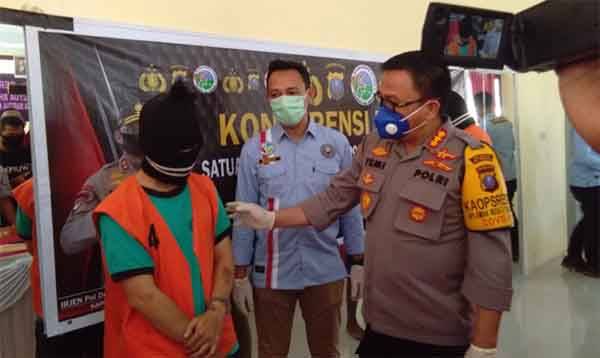 Naas ! Lagi Bawa Ribuan Pil Happy Five, Anak Mabar Ini Terciduk Polisi
