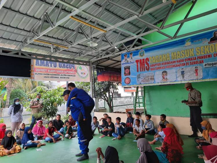 Taruna Siaga Edukasi Anak Rumah Pintar YAFSI