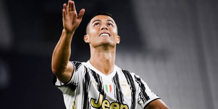 Juventus Bantai Cagliari, Cristiano Ronaldo Semakin Gemilang