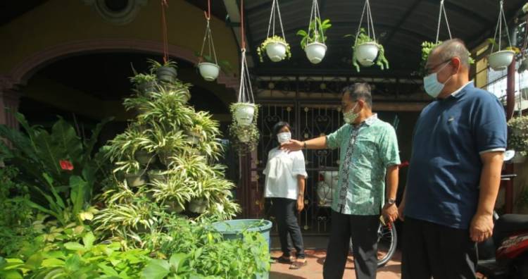 Peraih Kalpataru Dukung Akhyar Bikin Cantik Medan