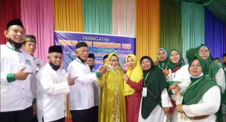Hj. Bunda Terus Bergerak untuk Perubahan Menangkan Bobby-Aulia