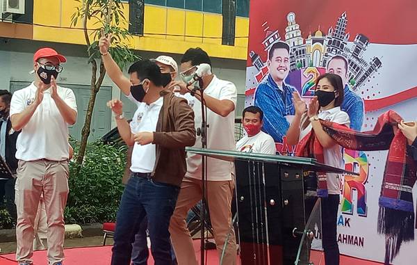 Sandiaga Uno Motivasi Relawan Nagabonar dan DDC Garuda