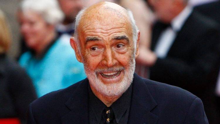 Sang Legenda Pemeran James Bond Meninggal Dunia