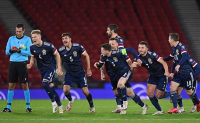Skotlandia Lebih Beruntung Ketimbang Serbia