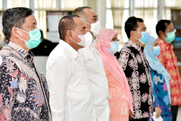 Edy Rahmayadi Tekankan Disiplin Jalankan Prokes Jadi Senjata Utama Hadapi Covid-19