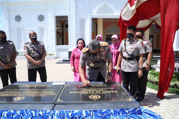 Kapoldasu Resmikan Masjid Al Fathonah SPN Hinai