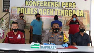 Penusuk Ustadz Saat Ceramah, Ternyata Mantan Polisi