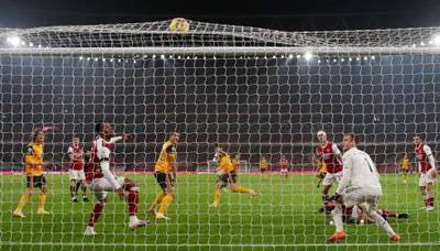 Chelsea dan Arsenal Gagal MenangLiga Inggris