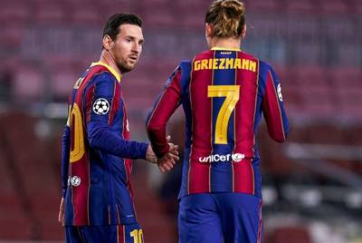 Bercelona Lakukan Pemotongan Gaji, Apa Messi Tetap Bertahan...?