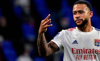 Depay Melanjutkan Kariernya Bersama Blaugrana
