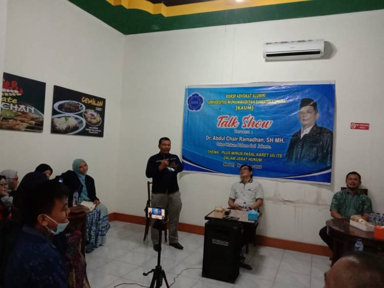 KAUM Gelar Talk Show Plus Minus Pasal Karet UU ITE