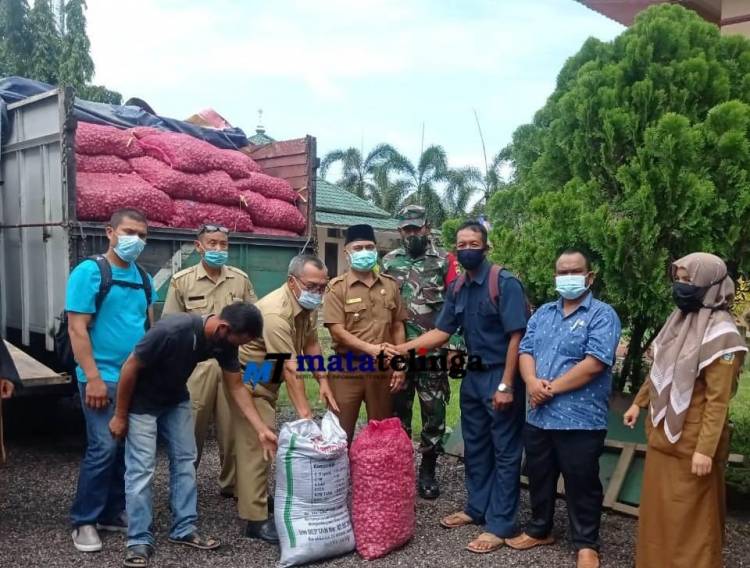 Kelompok Tani Mendapat Bansos Covid 19