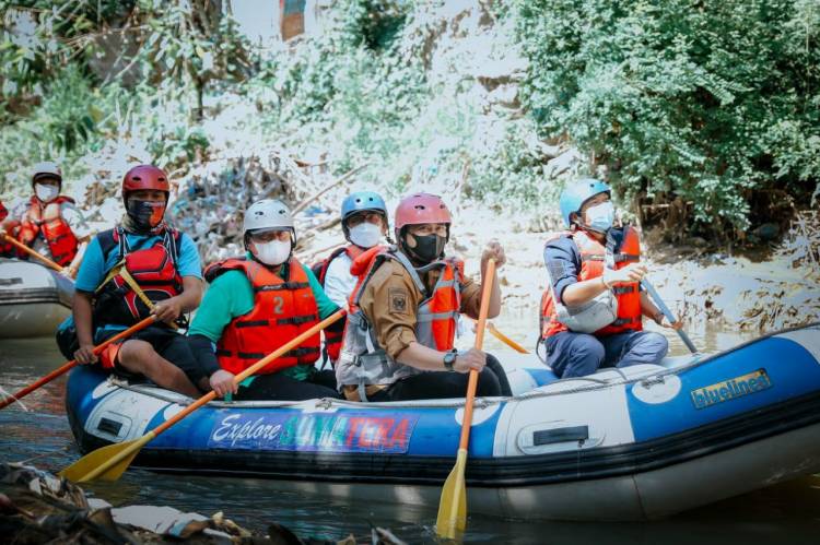 Bobby Nasution Kedepankan Manfaat Bagi Masyarakat dalam Relokasi Bantaran Sungai