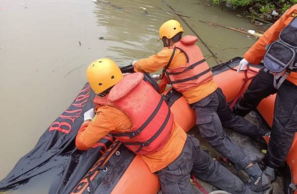 Hanyut di Sungai Deli, Jasad Riko Ditemukan 2 Kilomter dari Lokasi Awal