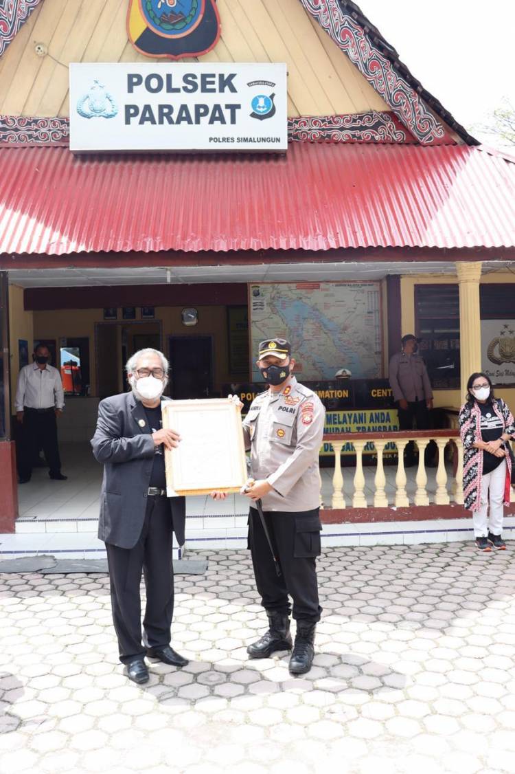 Kapolres Simalungun Terima Penghargaan dari Ketua Komnas Perlindungan Anak