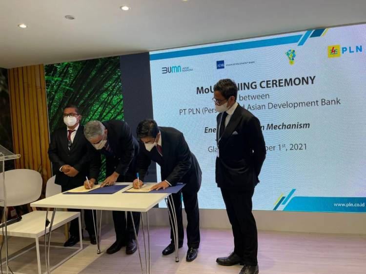 PLN Gandeng ADB Tekan Emisi Karbon di Sektor Kelistrikan RI