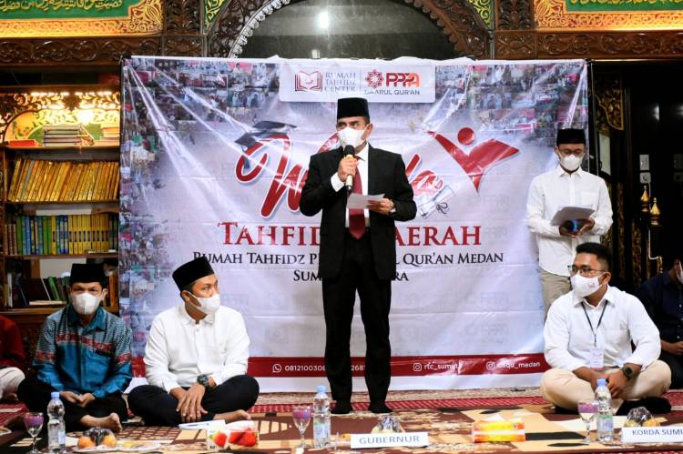 Edy Rahmayadi Hadiri Wisuda Tahfiz Daerah Rumah Tahfiz PPPA Daarul Qur'an Medan
