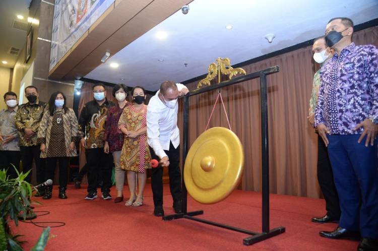 Edy Rahmayadi Buka Rapat Kerja Konfederasi Serikat Buruh Seluruh Indonesia Sumut