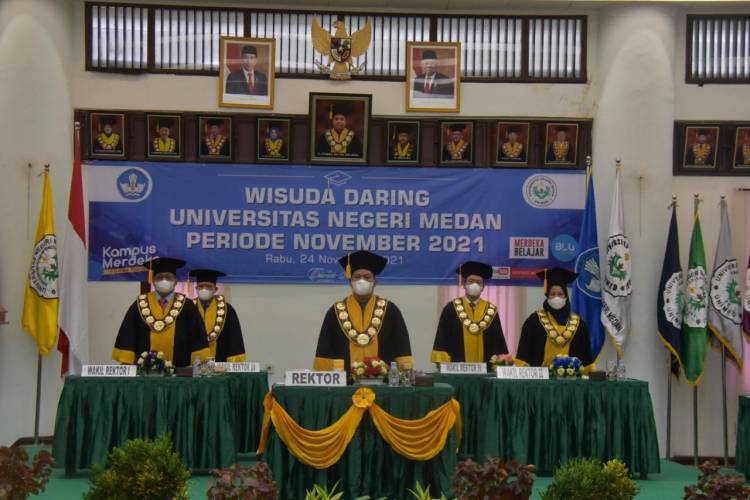 Rektor UNIMED Mewisuda 1.381 Mahasiswa Lulusan Unimed
