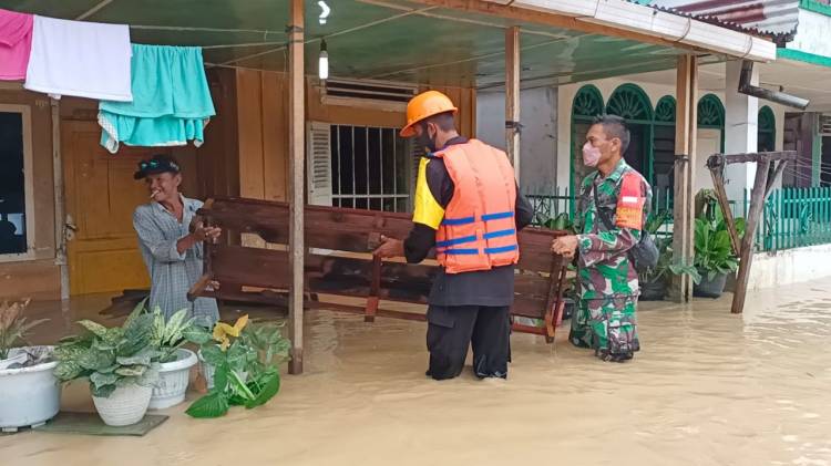 Quick Response, Brimob Polda Sumut Berikan Pelayanan Kesehatan di Tebing Tinggi