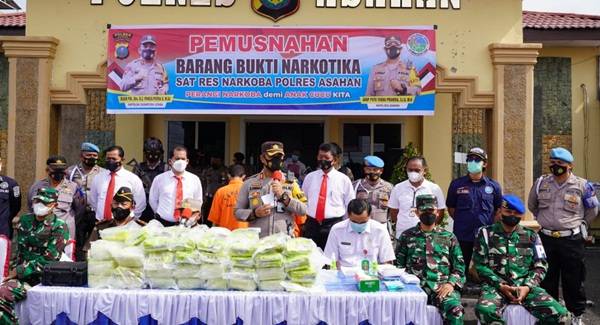 Polres Asahan Rebus 62 Kg Lebih Sabu