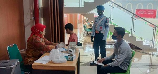 Satgas Covid-19 Lanud SIM Kembali Gelar Serbuan Vaksinasi di Banda Aceh Convention Hall