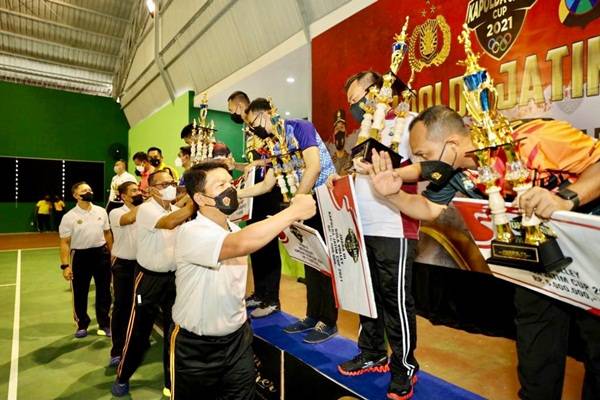Kapolda Jatim Ajak Anak Buah Budayakan Olahraga