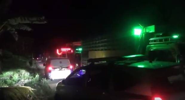 Pasca Terjadinya Banjir Jalan Trans Sulawesi Lumpuh