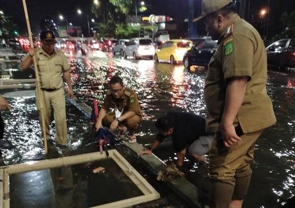 Medan Banjir, Bobby Nasution Minta Maaf