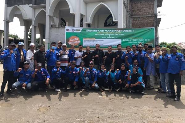 Royal Insan Mandiri & Sedulur Selawase Gelar Vaksin Dosis Pertama di Deli Serdang