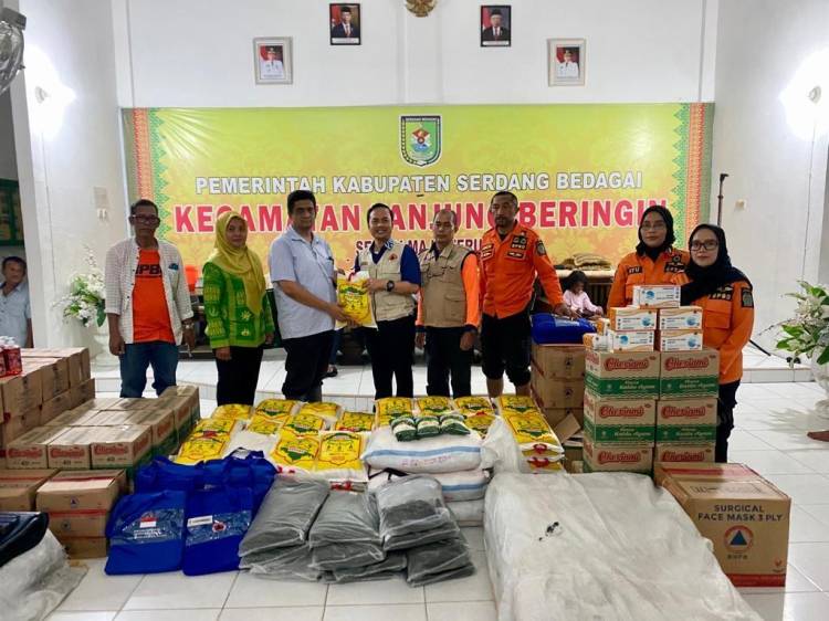 Edy Rahmayadi Bantu Korban Banjir di Tanjungberingin Sergai
