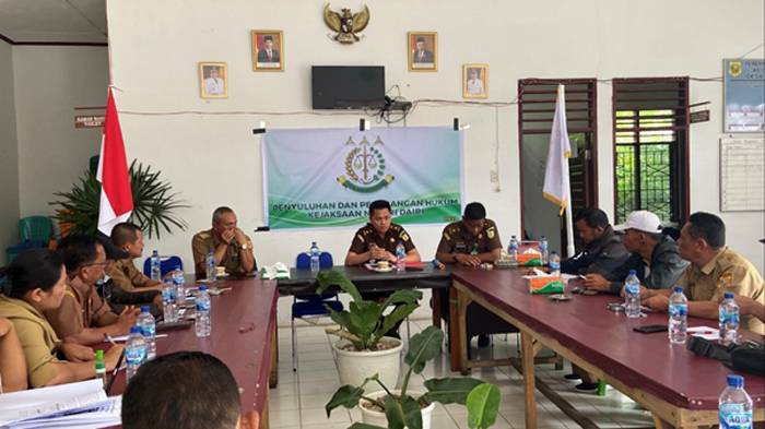 18 Kades Kecamatan Sumbul Ikuti Penerangan Hukum Kejari Dairi