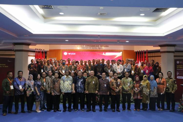 Pemko Medan Raih Penghargaan Instansi Pengelola Kepegawaian Terbaik dari BKN